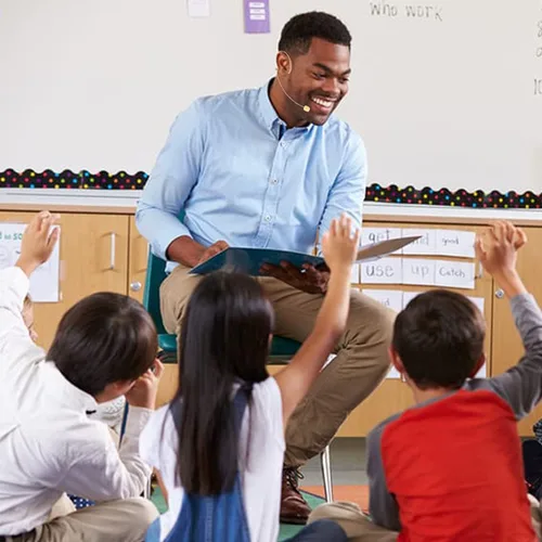 Vista 2 de Micrófono de auriculares con doble auricular sobre la oreja Micrófono compatible con sistema inalámbrico Transmisor de Bodypack con cable de 3.9 ft