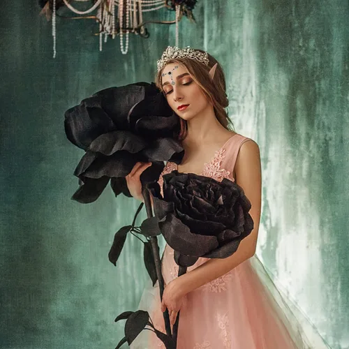 Vista 2 de FRESHME Kit de cadena de orejas de elfo con nudo celta, orejas de hada cortas y largas con cuentas de cristal negro, cadena pagana para diadema