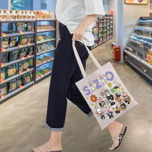 Vista 5 de WZMPA K-Pop SKZ Bolsa de lona K-Pop Group Fans Gift SKZ Group Shopping Grocery Bag