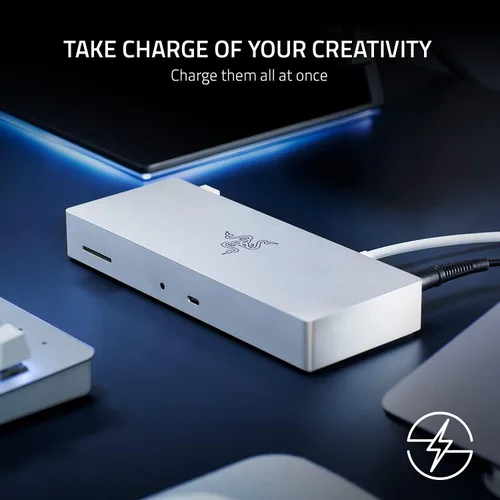 Vista 5 de Razer Base Thunderbolt 4: 10 puertos en 1 - Salida dual 4K o única 8K - Hub USB A y C, 2.5 GbE Thunderbolt 3, Mac y PC Compatible - Certificado