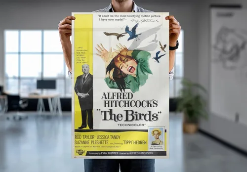 Vista 7 de Alfred Hitchcock's The Birds - Movie Poster (Regular Style) (Size: 24" x 36") (Laminated Poster)