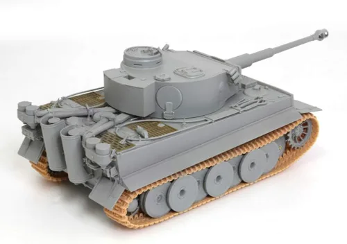 Vista 3 de Dragon Models Tiger I 131" s.Pz.ABT.504 Tunisia (Smart Kit) Kit de modelos (escala 1/35)