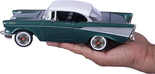Vista 5 de Motormax 1:24 Die-Cast 1957 Chevy Bel Air - Los colores pueden variar