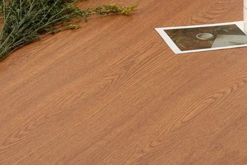 Vista 4 de Teemall Adhesivo autoadhesivo impermeable de grano de madera marrón, de 15.6 x 79 pulgadas, para gabinete, aparador, cajón