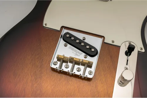 Vista 7 de Wilkinson WTB Vintage Telecaster Bridge 3 Sillines de latón compensado para guitarra eléctrica estilo Tele, negro