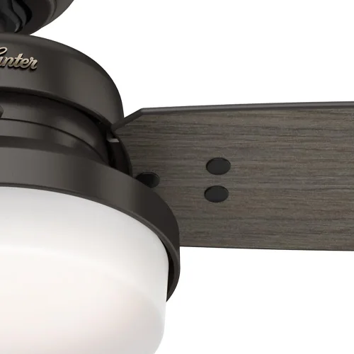 Vista 5 de Hunter Fan Company Hunter 52" Sentinel ventilador de techo con luz y control a distancia.