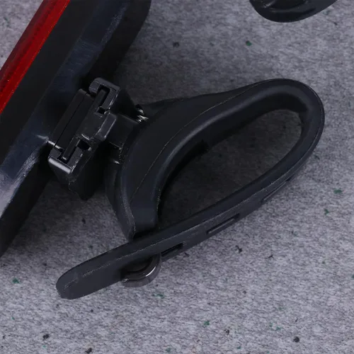 Vista 7 de Hemobllo 2 Pcs USB Rechargeable Bike Tail Light Set, Red and White LED Rear Warning Lights for Night Riding Safety, Waterproof Cycling Taillights