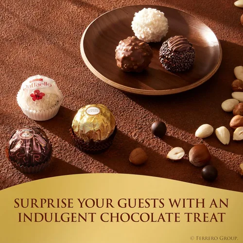 Vista 6 de Ferrero Collection Gourmet Caja de regalo, 16 chocolates surtidos con chocolate negro, coco y chocolate con leche, 6.1 onzas