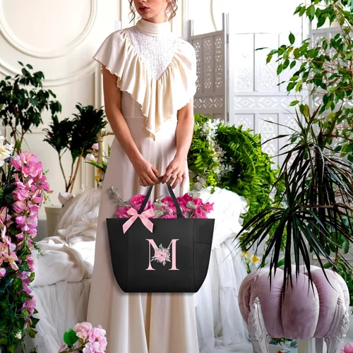 Vista 2 de Vavabox A-Z - Bolsa de mano impermeable con monograma con inicial, regalos de dama de honor para mujer, color negro y rosa