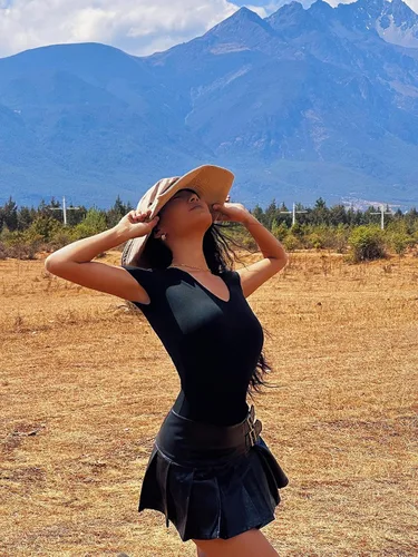 Vista 2 de Body de manga corta de 3 piezas para mujer, cuello en V, elástico, básico, traje de cuerpo