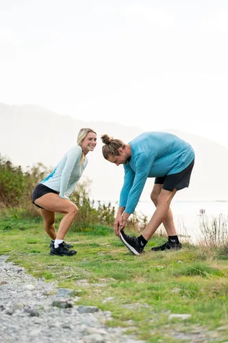 Vista 5 de Swiftwick - ASPIRE ONE (3 pares) calcetines para correr y ciclismo, transpirables, ajuste de compresión