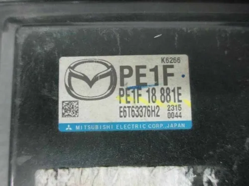 Vista 2 de El módulo de control del ECM del motor 2.0L AWD se adapta a 13 compatible con Mazda CX-5 PE1F 18 881E PE1F18881E