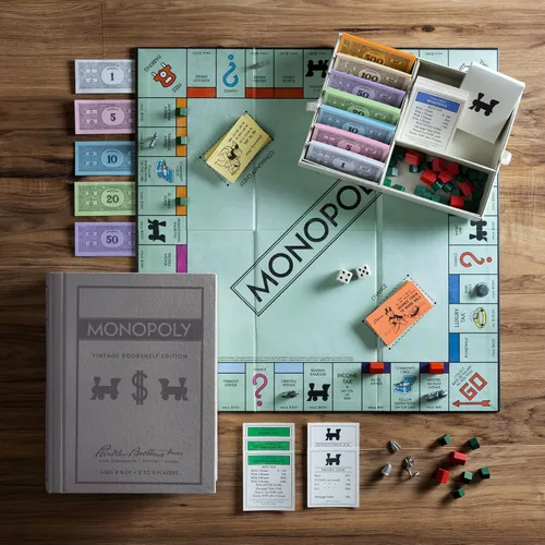 Vista 2 de WS Game Company Scrabble, Monopoly, Clue, and Yahtzee Vintage Board Game Bookshelf Collection