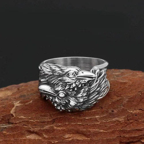 Vista 2 de GuoShuang Anillo de acero inoxidable Viking Men Odin Raven Huginn y Muninn con bolsa de regalo de Valknut
