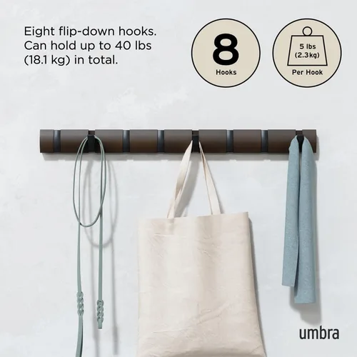 Vista 5 de Umbra Perchero de Pared Abatible Flip con 8 Ganchos – Almacenamiento Moderno que Ahorra Espacio para Sombreros, Chaquetas, Bolsas, Entrada