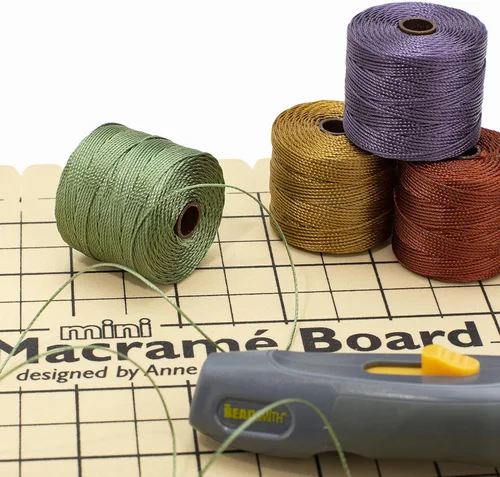 Vista 5 de Beadsmith S-Lon #18 - Cordón con 12 carretes (mezcla de bosque), ideal para atar cuentas de ganchillo y joyas de micro macramé