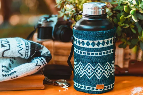 Vista 4 de Soporte para botella de agua con correa Funda para botella para caminar, mochileros Bolsa de transporte para botella de agua y hierro