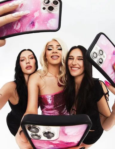 Vista 5 de Wildflower Fundas de edición limitada compatibles con iPhone 13 (Antonio Garza)