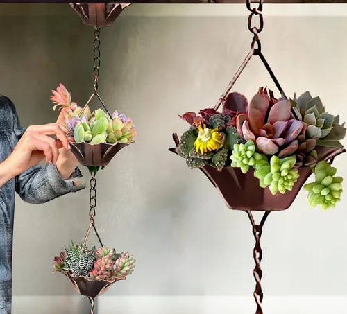 Vista 7 de Cadena de lluvia Lotus de 10 pies, cadenas de lluvia para canaletas con 15 tazas, cadena de captura de lluvia ajustable con campana para drenaje