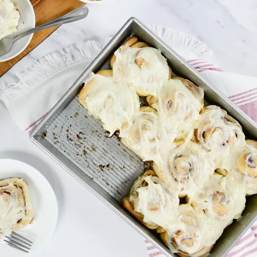 Vista 5 de USA Pan Bakeware - Bandeja rectangular para hornear pasteles, 9 x 13 pulgadas, revestimiento antiadherente y de liberación rápida, acero aluminizado