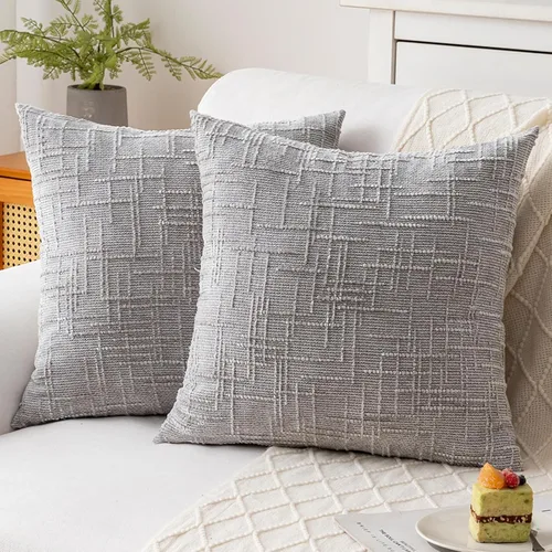 Vista 28 de Fundas de almohada decorativas de 18 x 18 pulgadas, juego de 4, suaves, sólidas, de estilo granja, fundas de almohada de chenilla para sofá, fundas