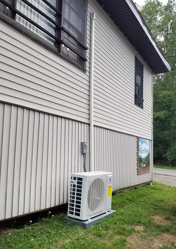 Vista 3 de HVAC Premium Juego universal de cubierta decorativa de PVC para aire acondicionado mini split sin conductos, cubierta de tubería, 4 pulgadas