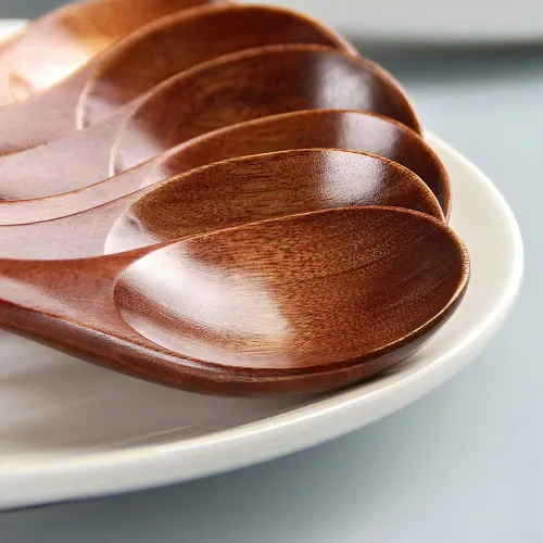 Vista 3 de IQCWOOD Cuchara de madera coreana, 6 cucharas de madera, 7 pulgadas, hechas a mano, cucharas de madera asiática natural para sopa, café, ensalada