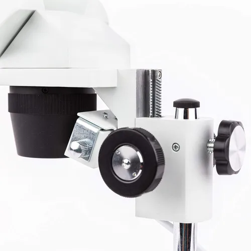 Vista 4 de AmScope SE306R-P-E Microscopio estéreo binocular digital montado hacia adelante, oculares WF10x, ampliación 20X y 40X, objetivos 2X y 4X