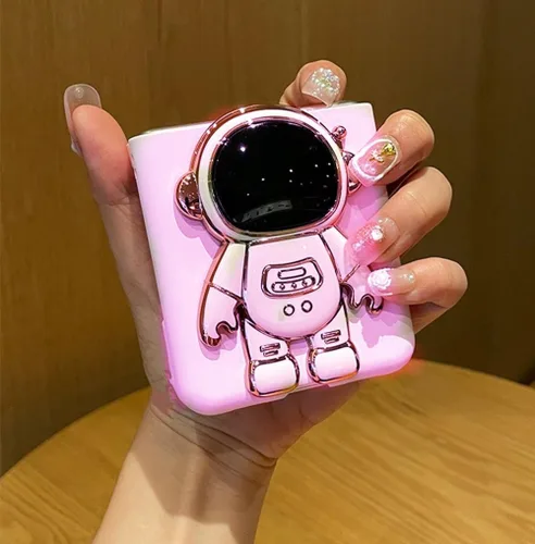 Vista 4 de Funda para Motorala Razr 2024/2025 con soporte de astronauta oculto, Razr 2024, funda para teléfono con parte trasera de policarbonato esmerilado