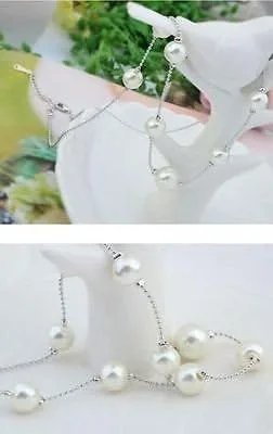 Vista 2 de Crystalline Azuria Collar de hilo con perlas blancas de imitación chapado en oro blanco o rosa de 18 quilates para mujer