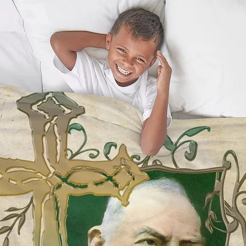 Vista 3 de CafePress Padre Pio Throw Blanket Super Soft Fleece Plush Throw Blanket, 60"x50
