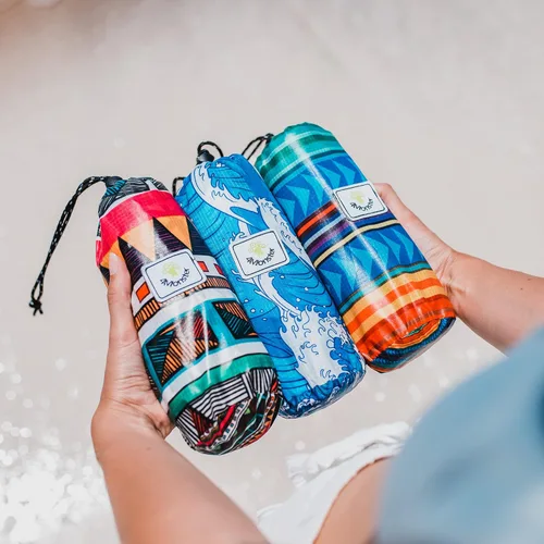 Vista 139 de 4Monster Toalla de playa de microfibra de secado rápido, toalla de viaje ligera súper absorbente para nadadores, toalla de camping sin arena