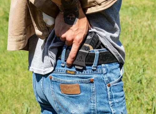 Vista 4 de CYA Supply Co. Base IWB Funda de transporte oculta propiedad de veteranos fabricada en Estados Unidos - Compatible