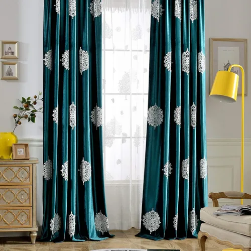 Vista 3 de VOGOL Cortinas opacas con ojales y flores blancas bordadas de franela suave para sala de estar, 2 paneles, reducción de ruido