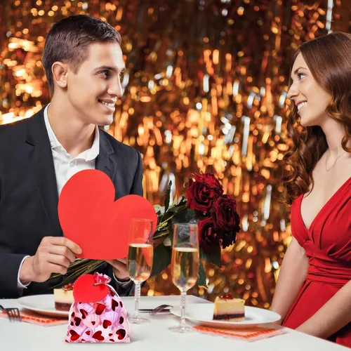 Vista 6 de Windyun 300 bolsas de regalo para el día de San Valentín, bolsas de dulces de San Valentín, bolsa con cordón de corazón, regalos para el día de San