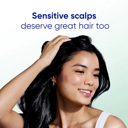 Vista 8 de Head & Shoulders Champú anticaspa, paquete doble de cuidado del cuero cabelludo sensible BARE, con 1% de piritiona de zinc, sin fragancia, libre