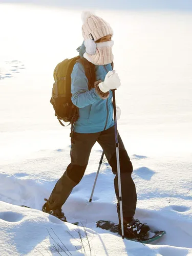 Vista 6 de Juego de 5 piezas de gorro de invierno bufanda y guantes de punto gorro con pompón, guantes cálidos para pantalla táctil, calentador de orejeras