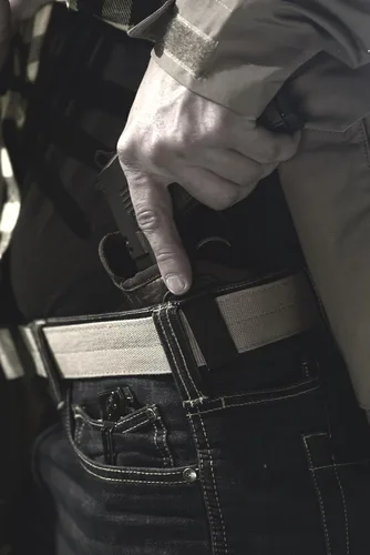 Vista 8 de IWB - Funda para pistola de Houston – Nobuck ECO de cuero oculto – Compatible con la mayoría de subcompactas 9/40/45 con láser