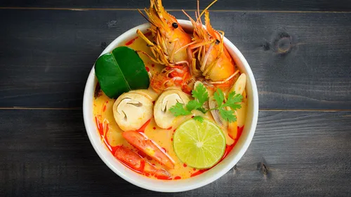 Vista 3 de Paquete de 10 x 0.71 oz de pasta Tom Yum Mezcla de especias de chile seco, hojas de lima kaffir secas, hierba de limón seca, galanga seca