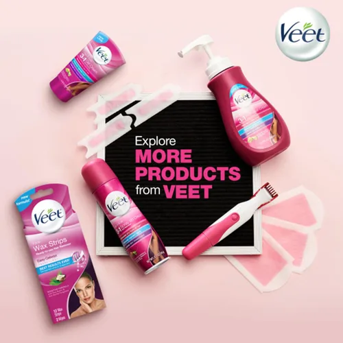 Vista 9 de Veet Fórmula para piel sensible con aloe vera y vitamina E, crema en gel de depilación dermatológicamente probada 6.76 onzas líquidas para piernas