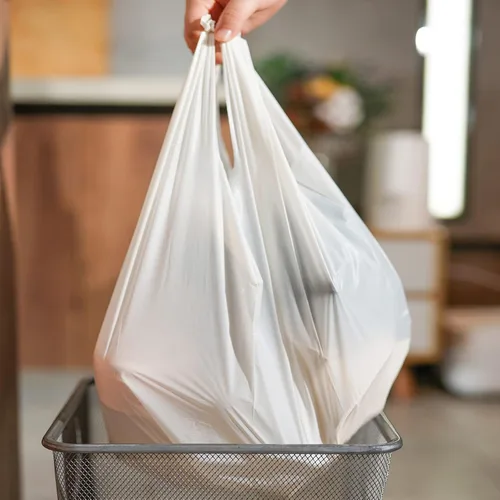 Vista 6 de Bolsas de basura biodegradables con asa de 4 a 5 galones, bolsas de basura 100% compostables, bolsas de basura para cocina, baño, oficina, jardín