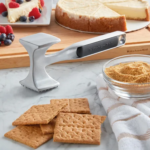 Vista 6 de KitchenAid Ablandador de carne gourmet de múltiples caras para golpear carnes, nueces, mariscos, etc., agujero para colgar para un fácil