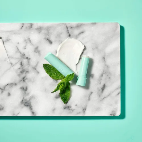 Vista 2 de eos Barras de bálsamo labial 100% naturales y orgánicos, menta dulce, bálsamo labial totalmente natural, humedad durante todo el día, recomendado