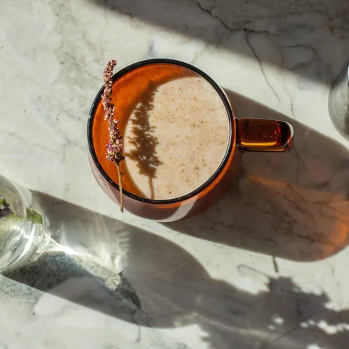 Vista 8 de Dona Masala Chai Concentrado original, lote pequeño, especias de origen único, chai caliente o helado, botellas de 16 onzas líquidas (paquete de 2)