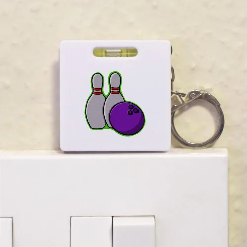 Vista 4 de Bola de boliche y bolos' Llavero de cinta métrica/herramienta de nivel de alcohol (KM00022975)
