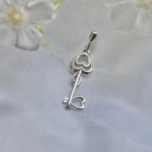 Vista 2 de Love Heart Key Pendant Sterling Silver 925 Friendship Necklace Charm Fine Jewelry