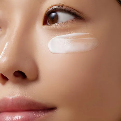 Vista 2 de BONAJOUR ] Crema de células madre de rosas, crema vegana hidratante 1.69 onzas líquidas