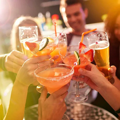 Vista 25 de 100 piezas de palillos de cóctel para bebidas, decoraciones de San Valentín, palillos de dientes elegantes para aperitivos, palillos de dientes