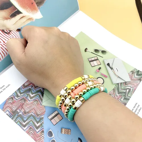 Vista 4 de Surfer Heishi - Juego de pulseras elásticas con cuentas coloridas de sonrisa preppy contra el mal de ojo, pulseras elásticas apilables de arcilla