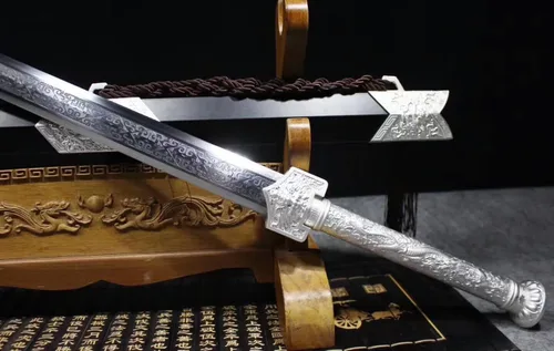 Vista 9 de Espada china, Han jian, hecha a mano (hoja de grabado de acero de manganeso alto, vaina de metal) longitud 39 pulgadas